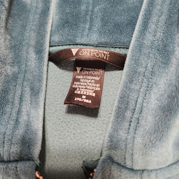 Victoria’s Secret‎ On Point Velour Rhinestone Zip Hoodie Green Medium - Picture 4 of 10